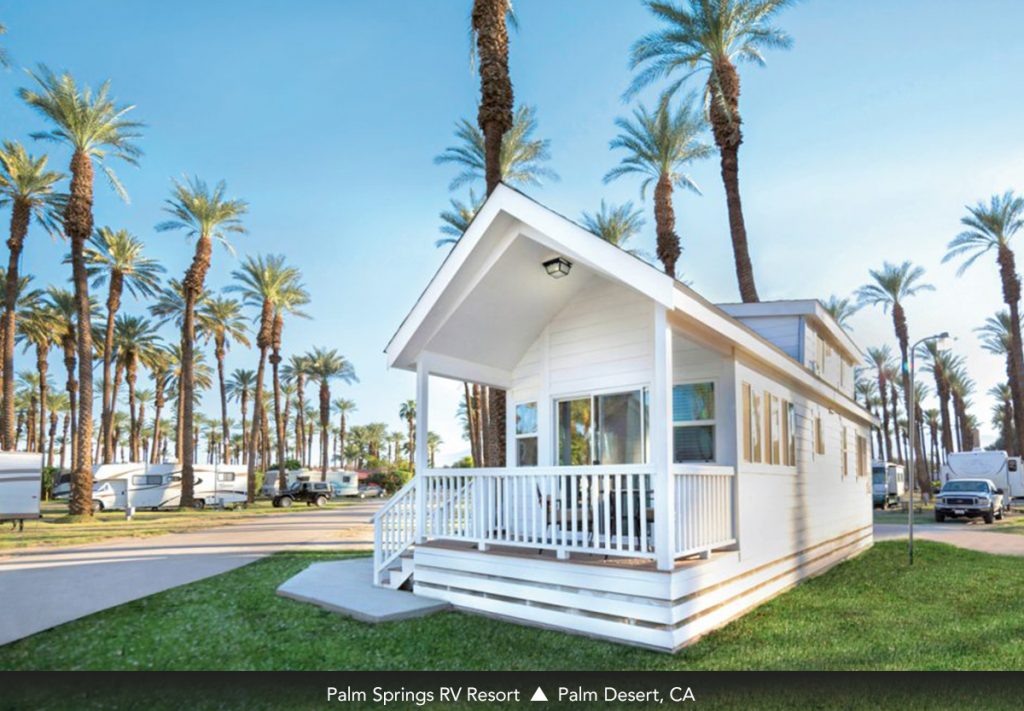 Palm Springs RV Resort • Palm Desert, CA