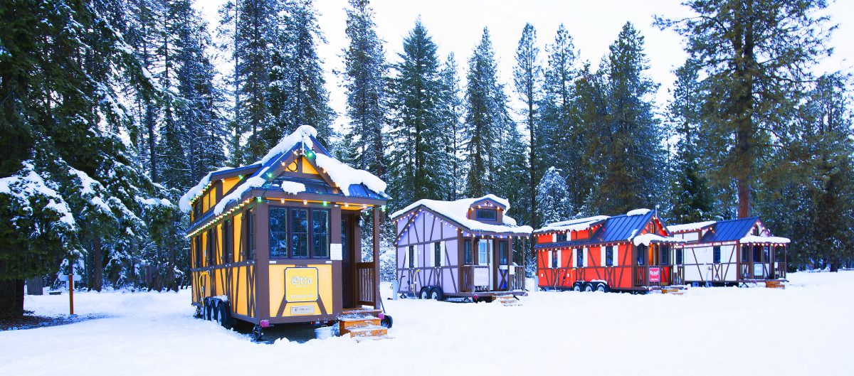 Kick off the Holidays in Leavenworth Petite Retreater