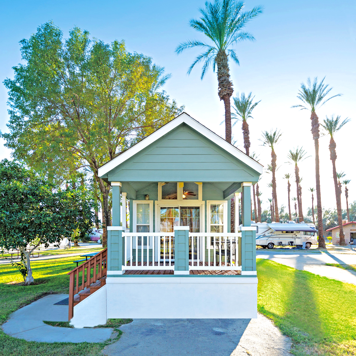 Palm Springs Cottage
