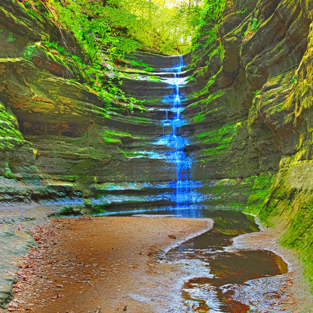 Waterfall at Starved Rock State Park
