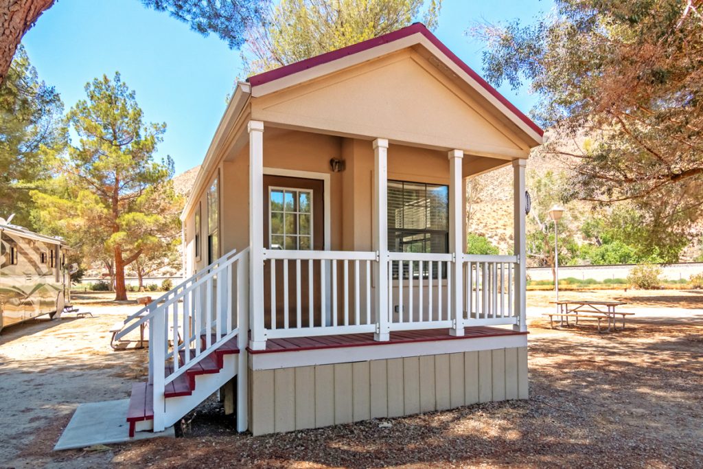 Cabin at Thousand Trails Soledad Canyon